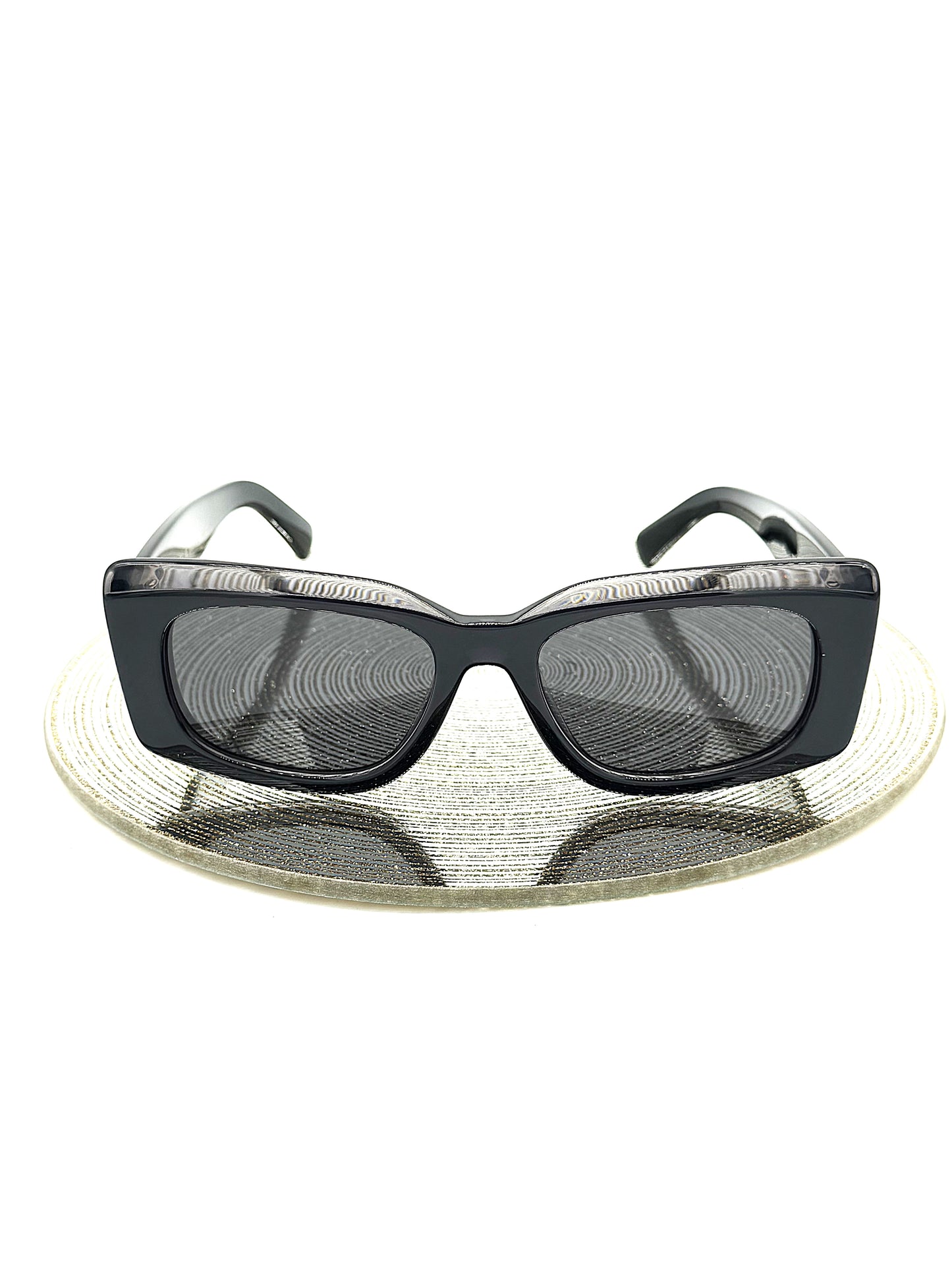 Slavatore Ferragamo All Black Rectangle Frames